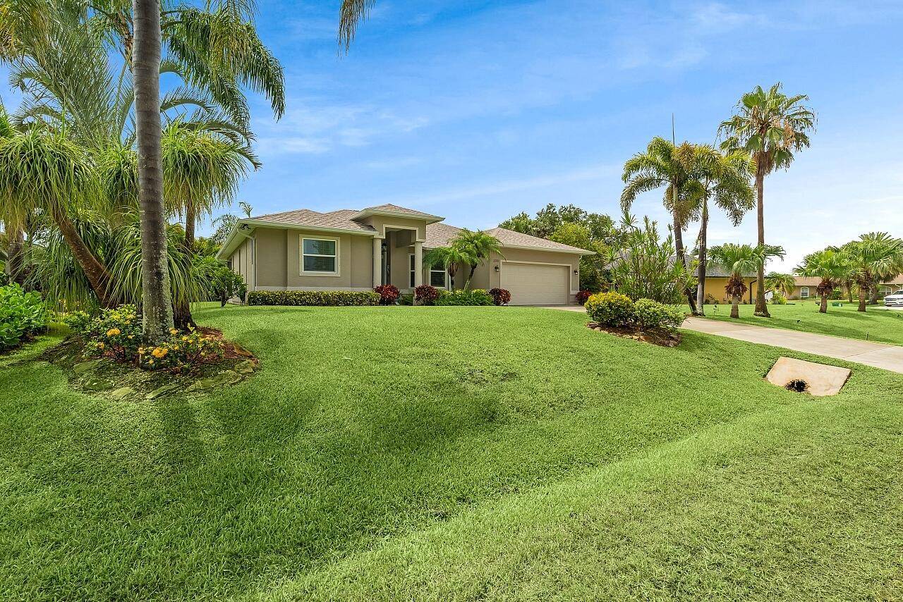 Sebastian, FL 32958,108 Day DR