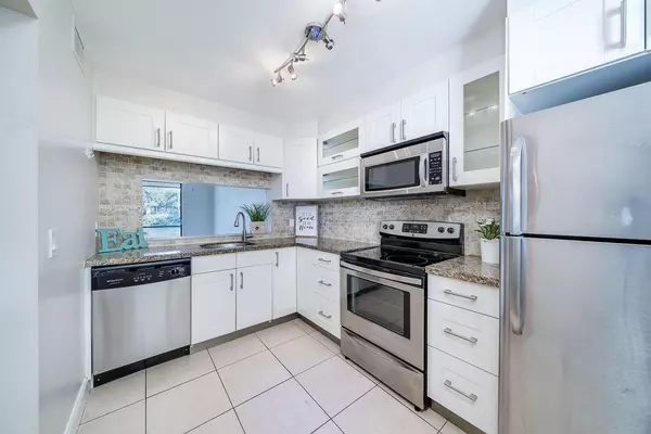 Deerfield Beach, FL 33442,1238 S Military TRL 1211