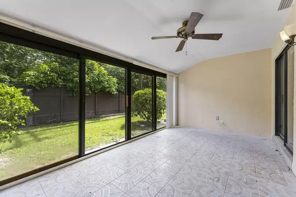 Greenacres, FL 33415,622 Sea Pine WAY H