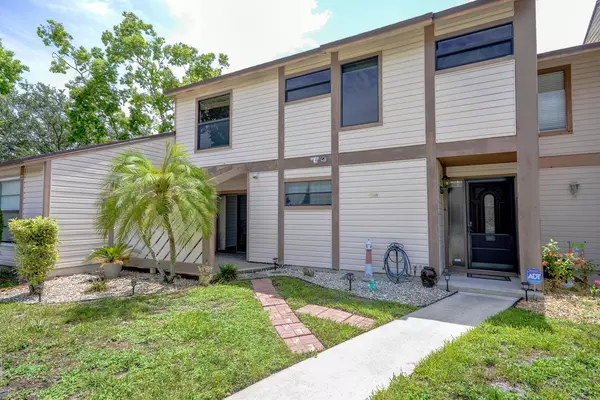 Jupiter, FL 33458,122 Sherwood CIR 10b