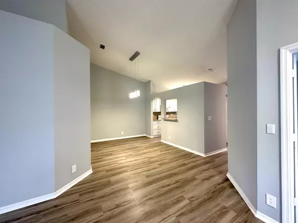 Delray Beach, FL 33484,15443 Floral Club RD