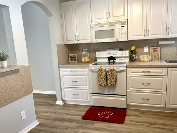 Delray Beach, FL 33484,15443 Floral Club RD