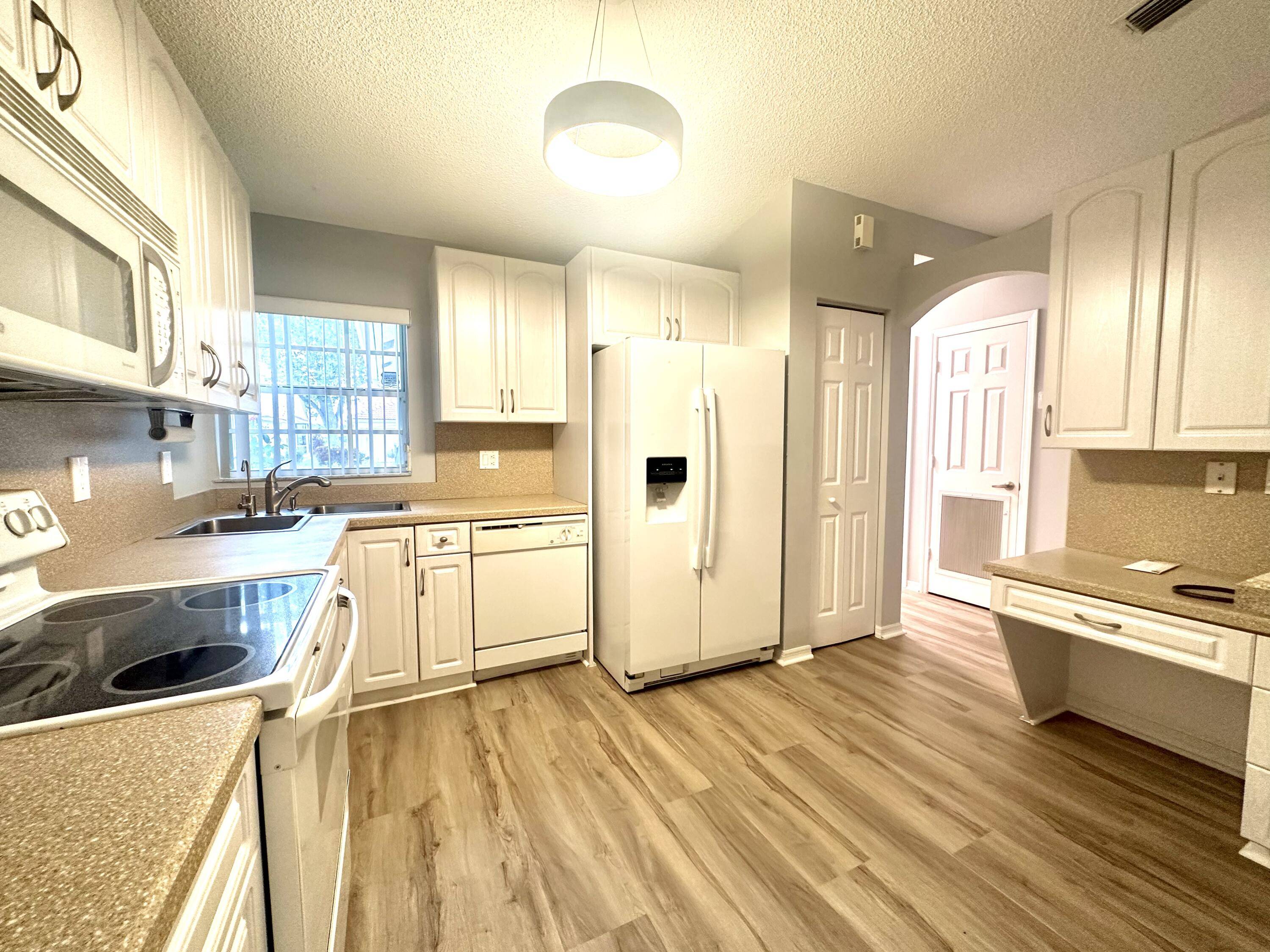 Delray Beach, FL 33484,15443 Floral Club RD