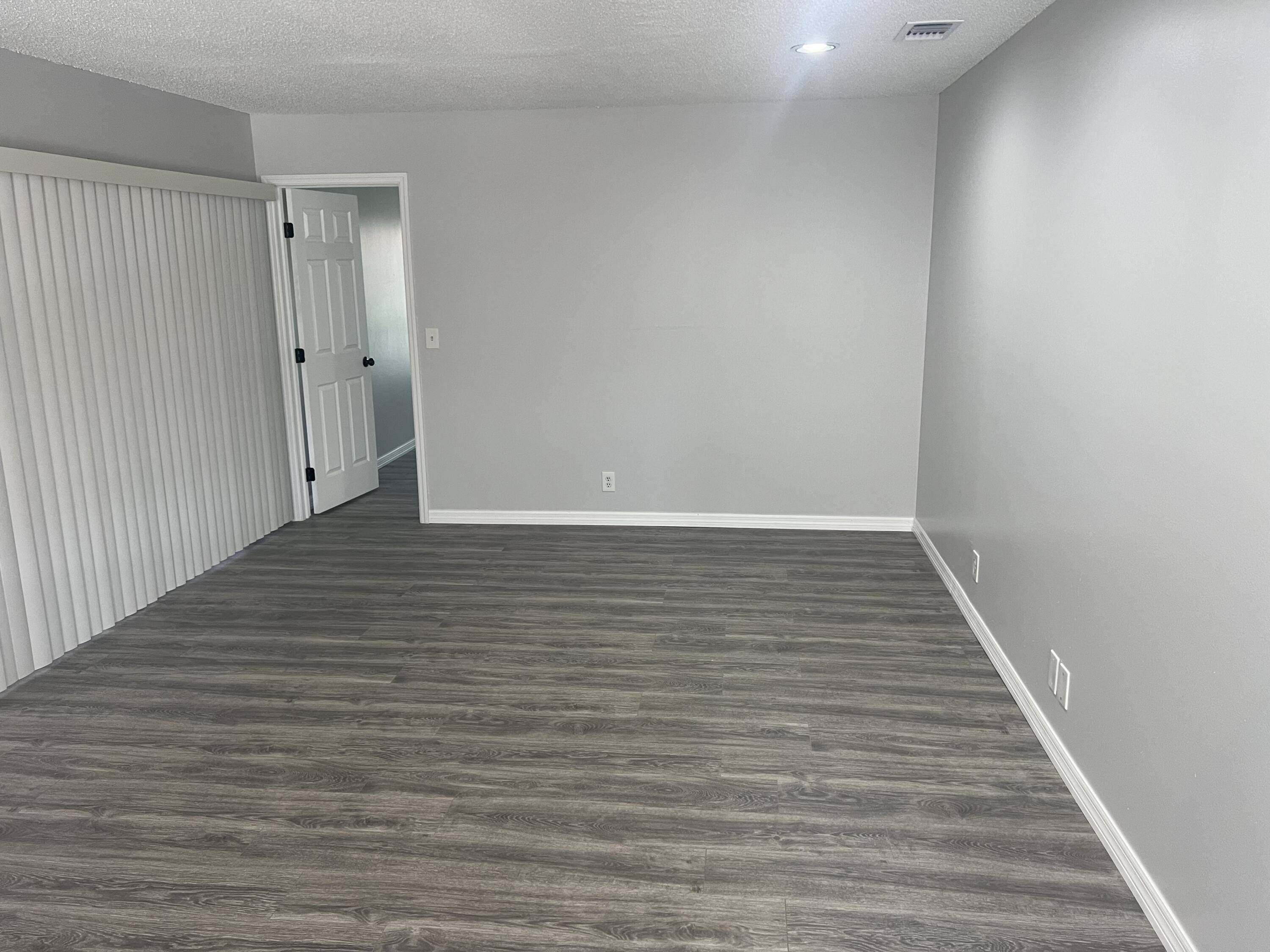 Boynton Beach, FL 33437,5975 Forest Grove DR 2