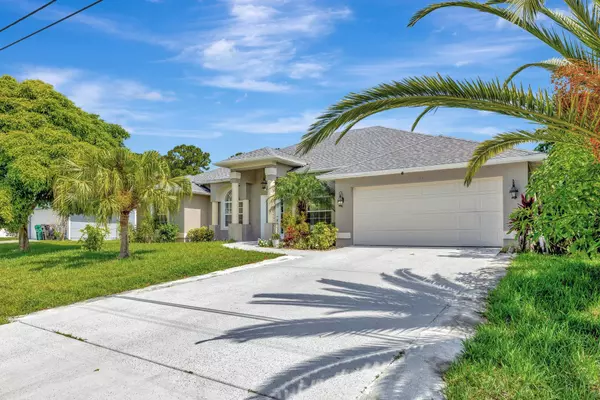 1701 SW Penrose AVE, Port Saint Lucie, FL 34953