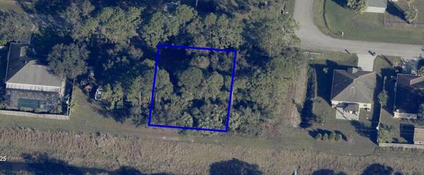 320 SE Bali ST, Palm Bay, FL 32909