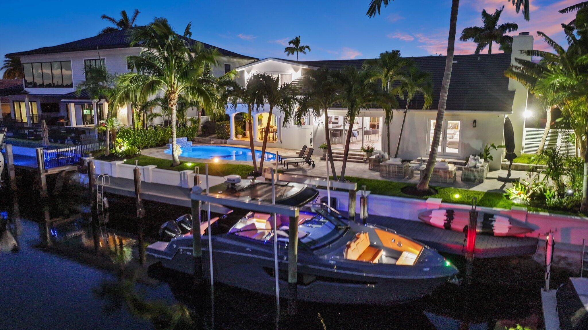 4261 NE 24th AVE, Lighthouse Point, FL 33064