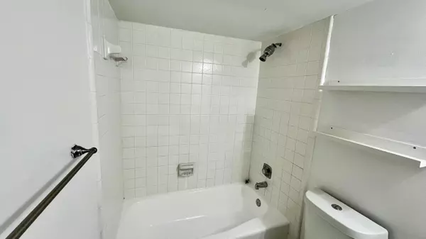 Boynton Beach, FL 33426,1437 Princeton LN