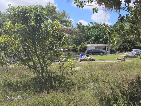 Vero Beach, FL 32967,4675 51st AVE