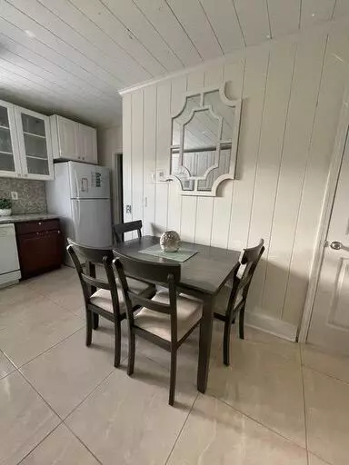 Lake Park, FL 33403,1008 2nd ST