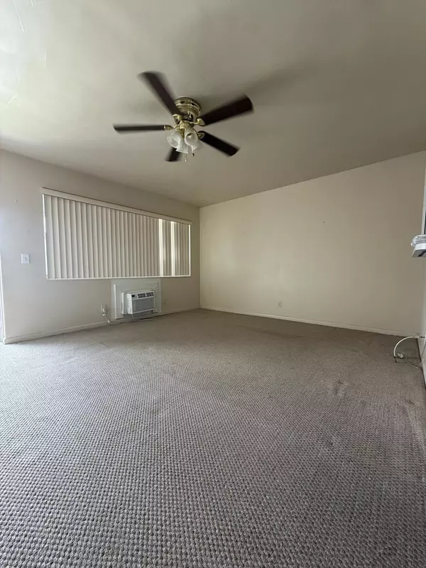 West Palm Beach, FL 33417,347 Northampton Q