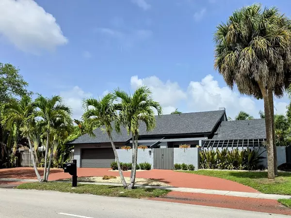 Plantation, FL 33317,1401 SW 54th AVE