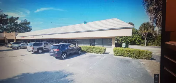 Lake Park, FL 33403,1001 W Jasmine A DR A