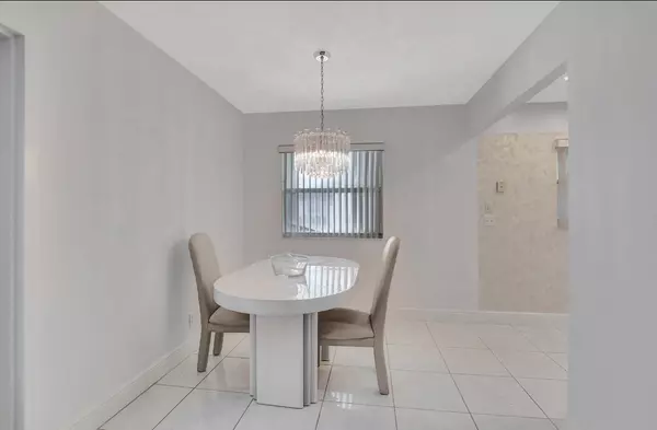 Delray Beach, FL 33446,65 Waterford C