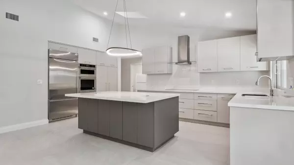 Boca Raton, FL 33431,2839 NW Banyan Boulevard CIR