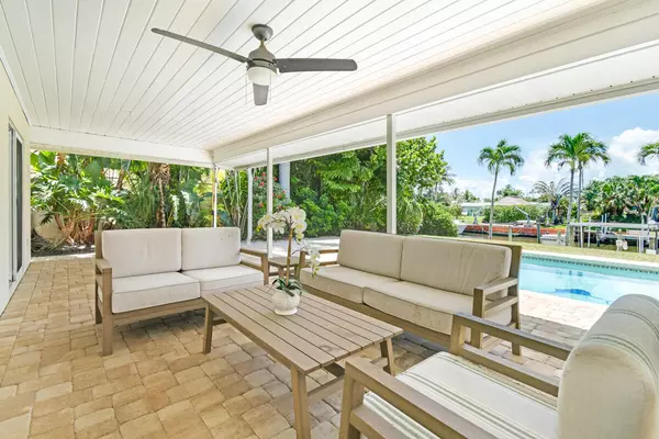 Hobe Sound, FL 33455,8318 SE Coconut ST