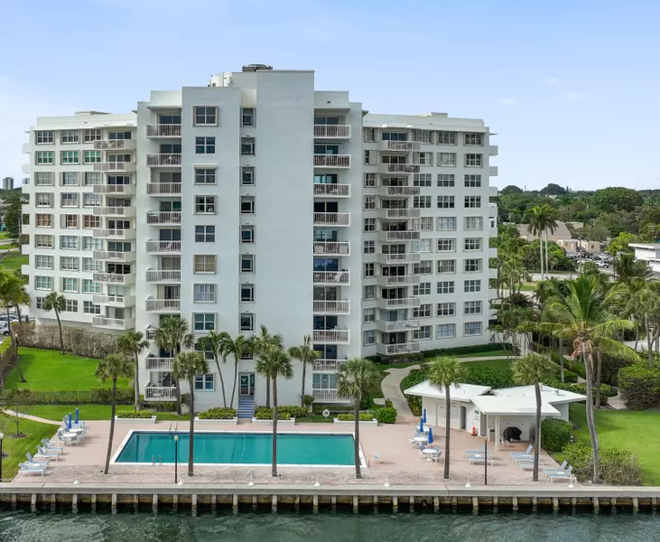 2600 N Flagler DR 311, West Palm Beach, FL 33407
