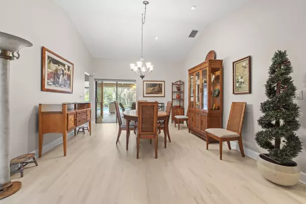 Palm Beach Gardens, FL 33418,14409 N 67th TRL