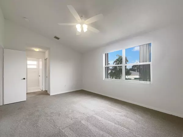 Pembroke Pines, FL 33028,15117 NW 8th ST