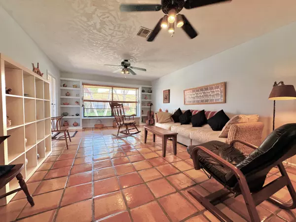 Boynton Beach, FL 33436,4540 Ficus Tree RD A