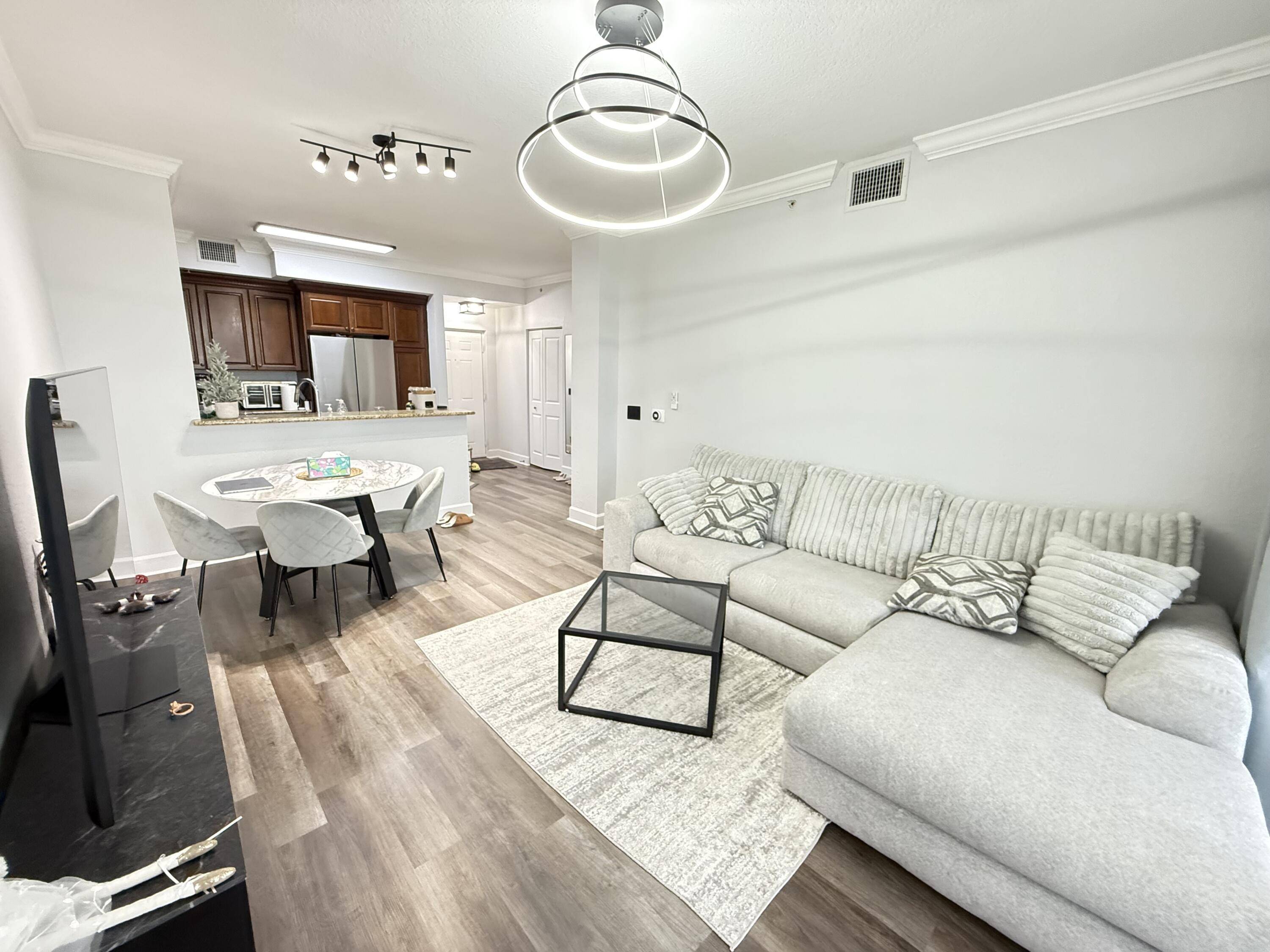 Boynton Beach, FL 33426,1660 Renaissance Commons BLVD 2604