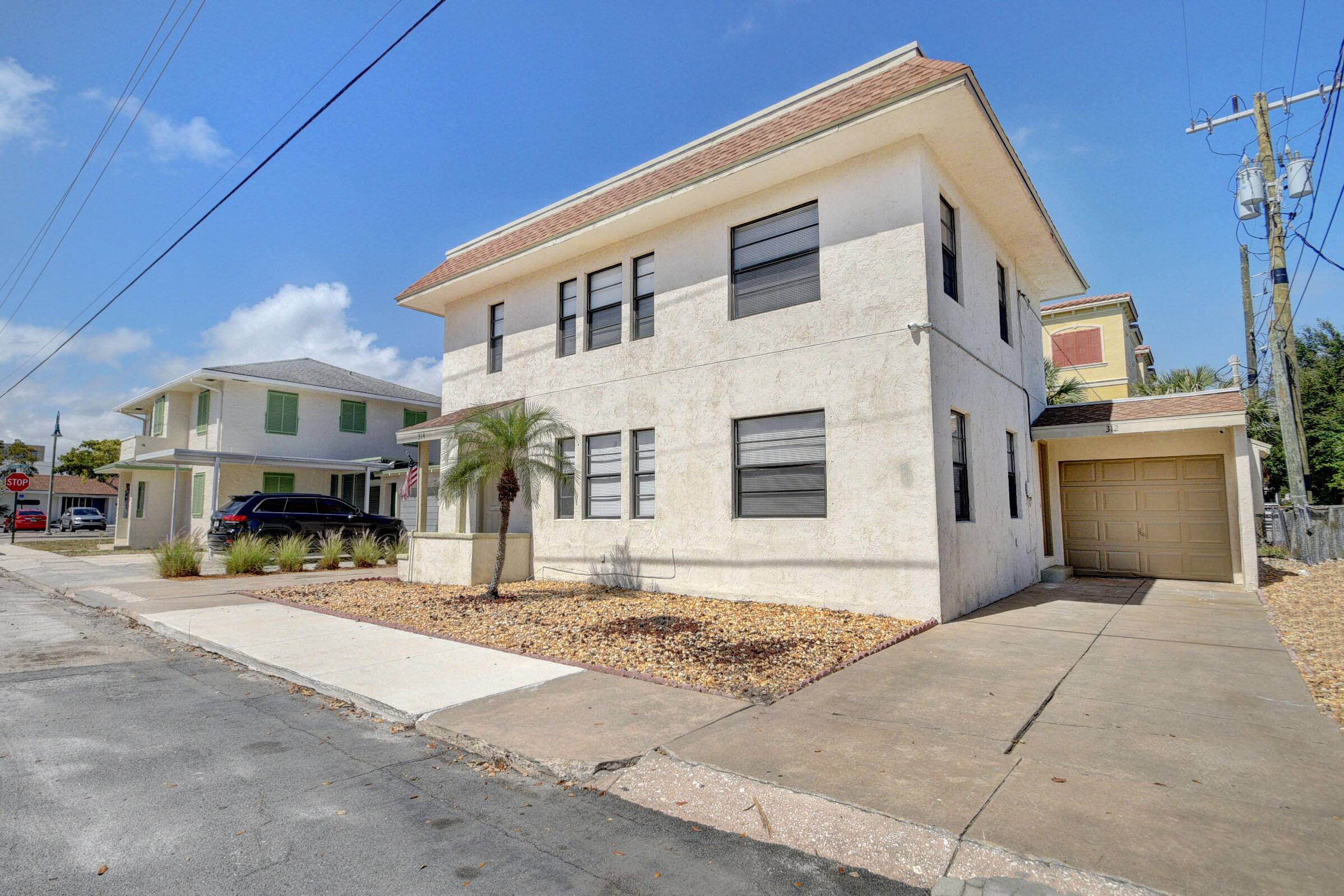 312 S 3rd AVE, Lake Worth Beach, FL 33460