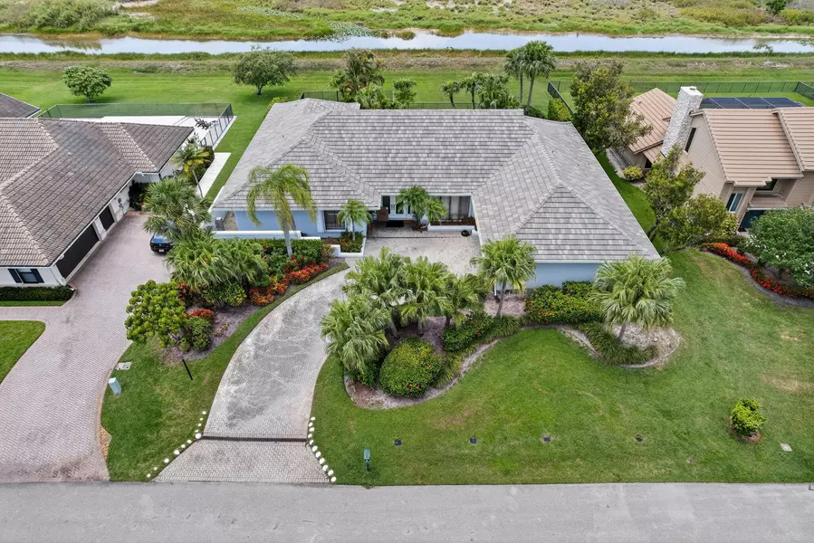 31 Dunbar RD, Palm Beach Gardens, FL 33418