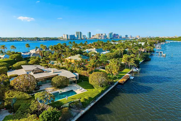 Palm Beach, FL 33480,748 Island DR