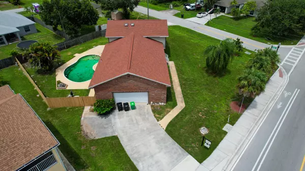 Port Saint Lucie, FL 34984,2350 SE Floresta DR