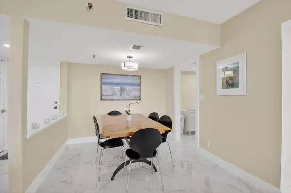 Boca Raton, FL 33434,6895 Willow Wood DR 1076