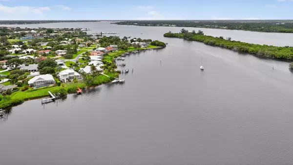 Port Saint Lucie, FL 34952,1100 SE Mitchell AVE 901