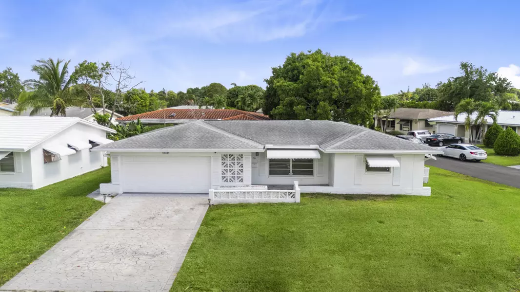 7011 NW 58th ST, Tamarac, FL 33321