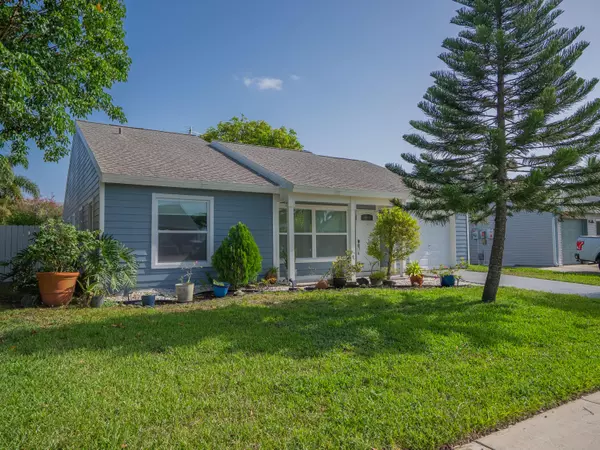 Lake Worth, FL 33467,7771 N Blairwood CIR