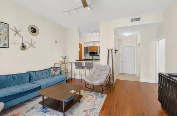 Boca Raton, FL 33432,233 S Federal HWY Uph04