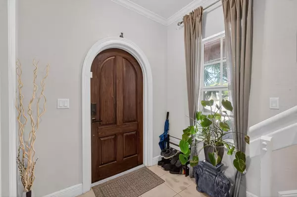 Lake Worth Beach, FL 33460,531 S Federal HWY 13