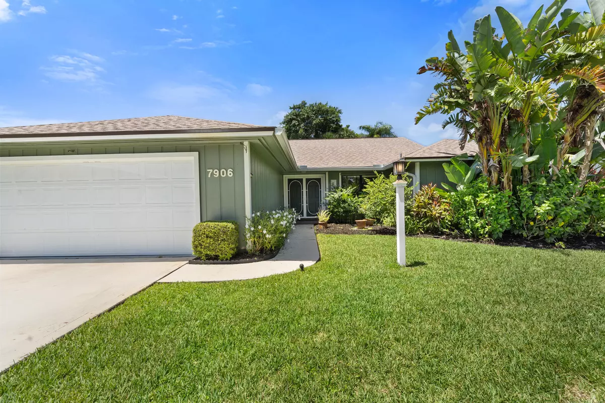 Hobe Sound, FL 33455,7906 SE Trenton AVE