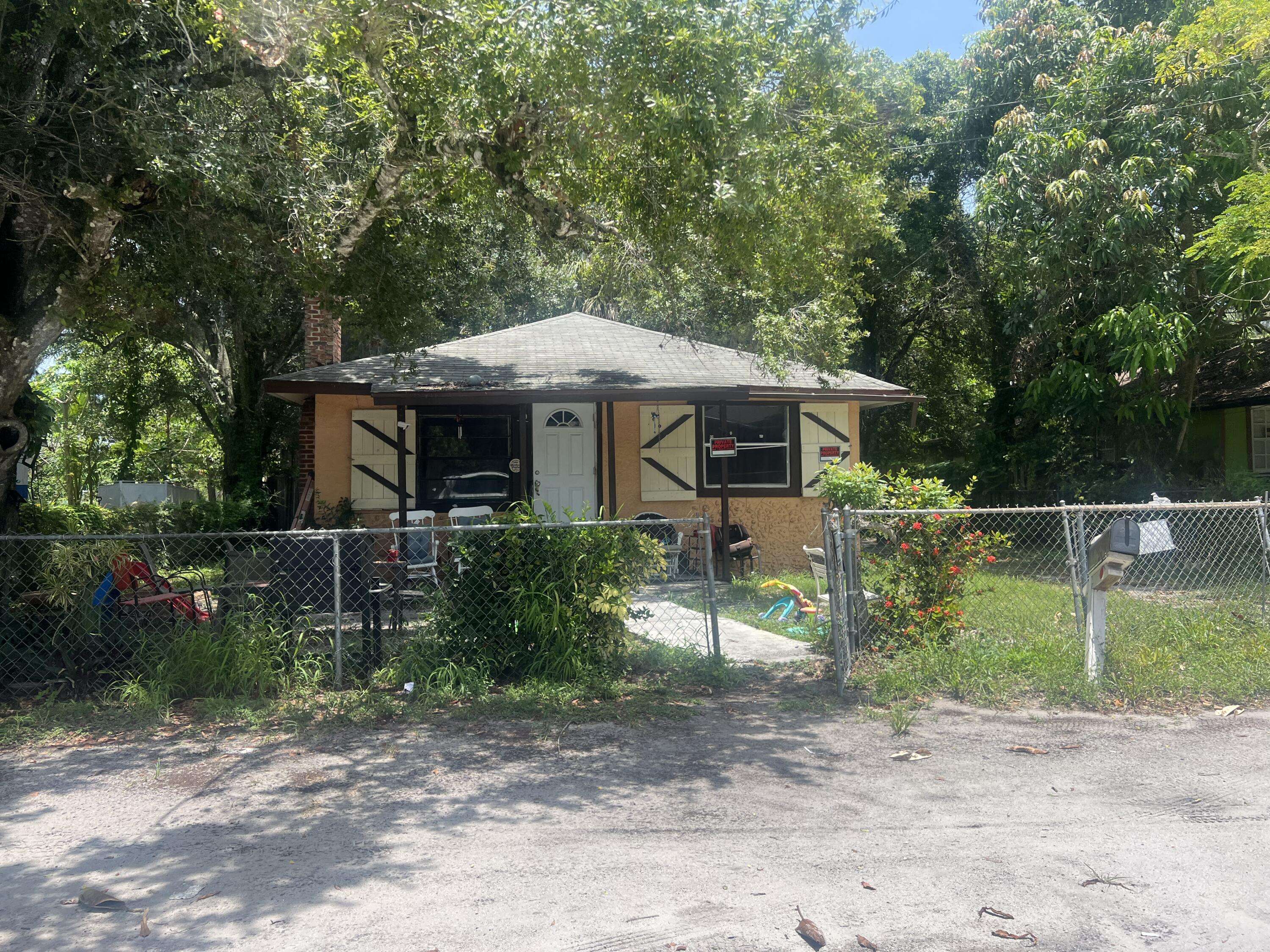 324 N N 15th ST, Fort Pierce, FL 34950