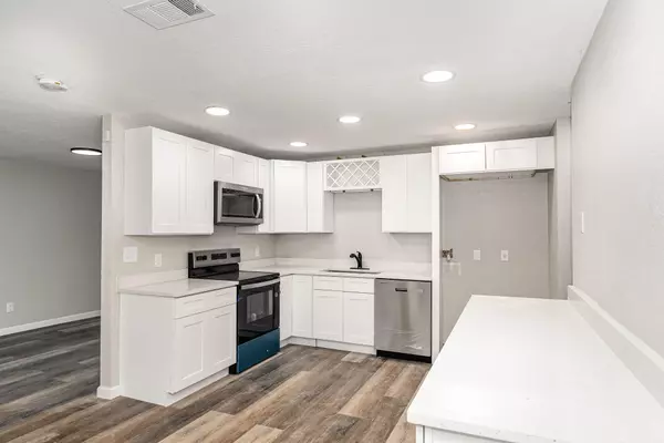 Palm Bay, FL 32909,2480 SE Emerson DR