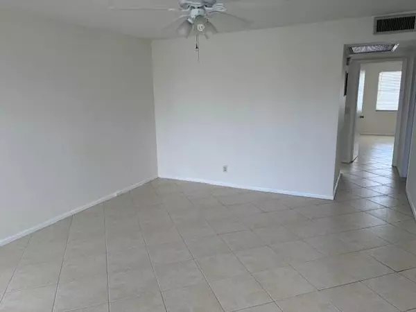 Boca Raton, FL 33434,2035 Exeter B 2035