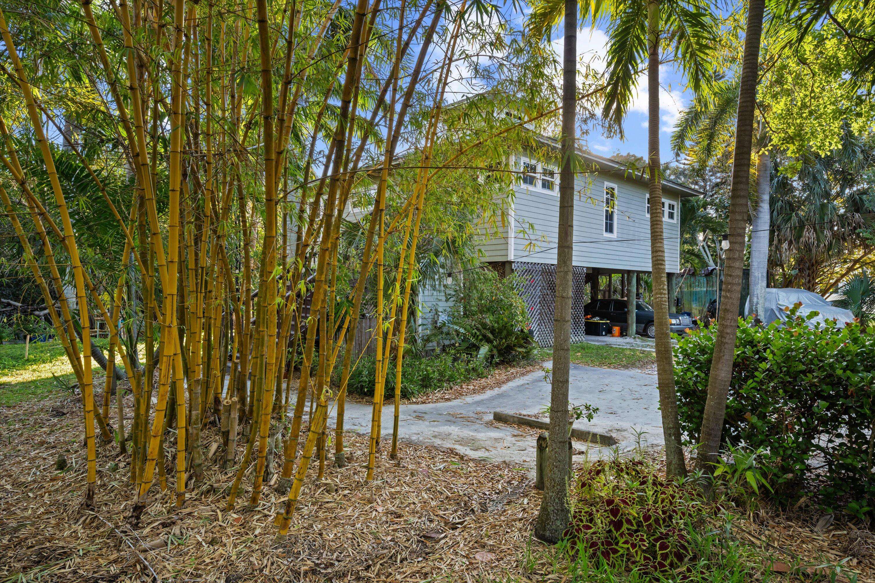 Stuart, FL 34994,201 SW 6th ST