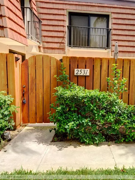 2531 25th CT, Jupiter, FL 33477