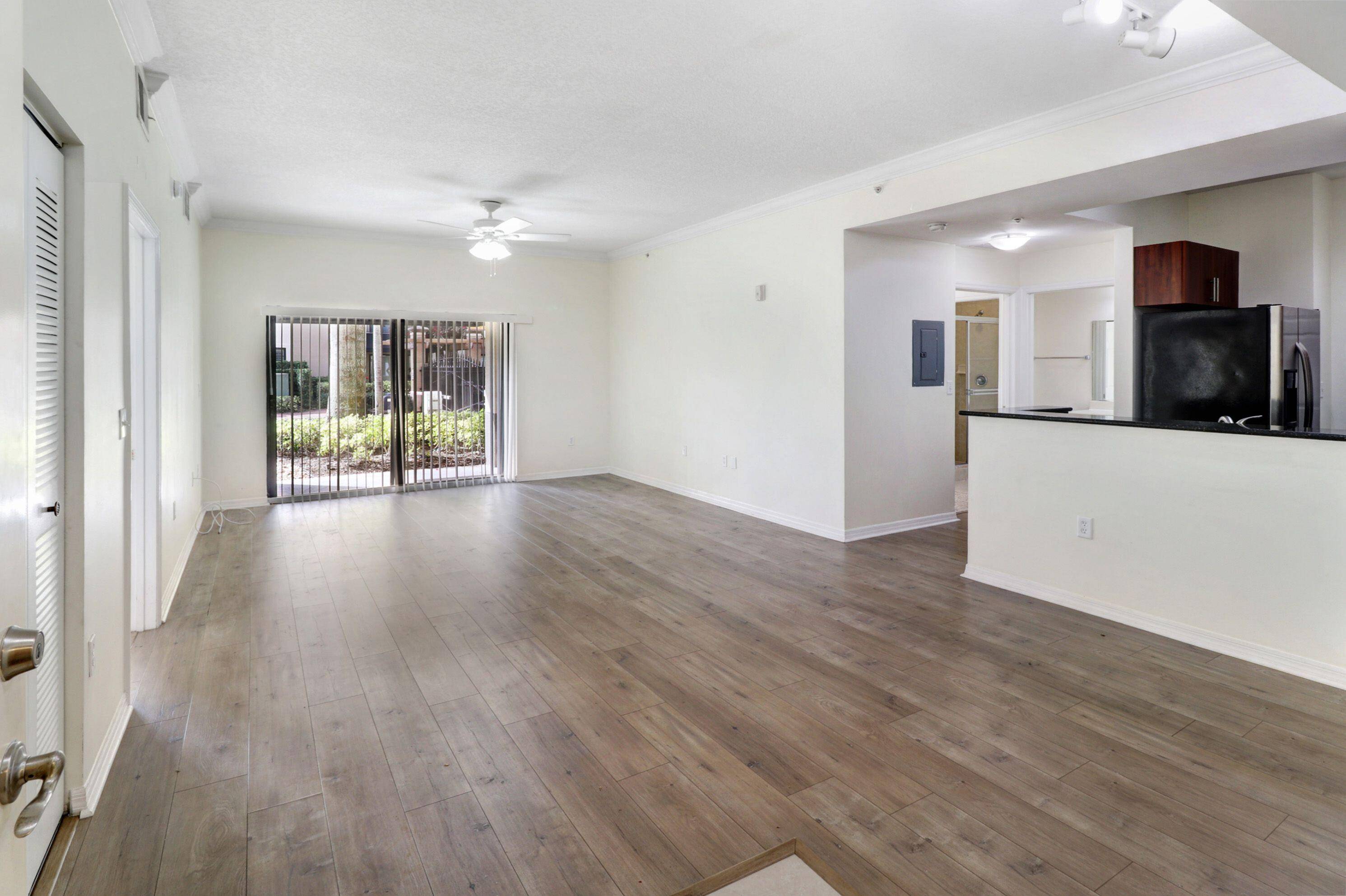 Palm Beach Gardens, FL 33418,4903 Midtown LN 3120