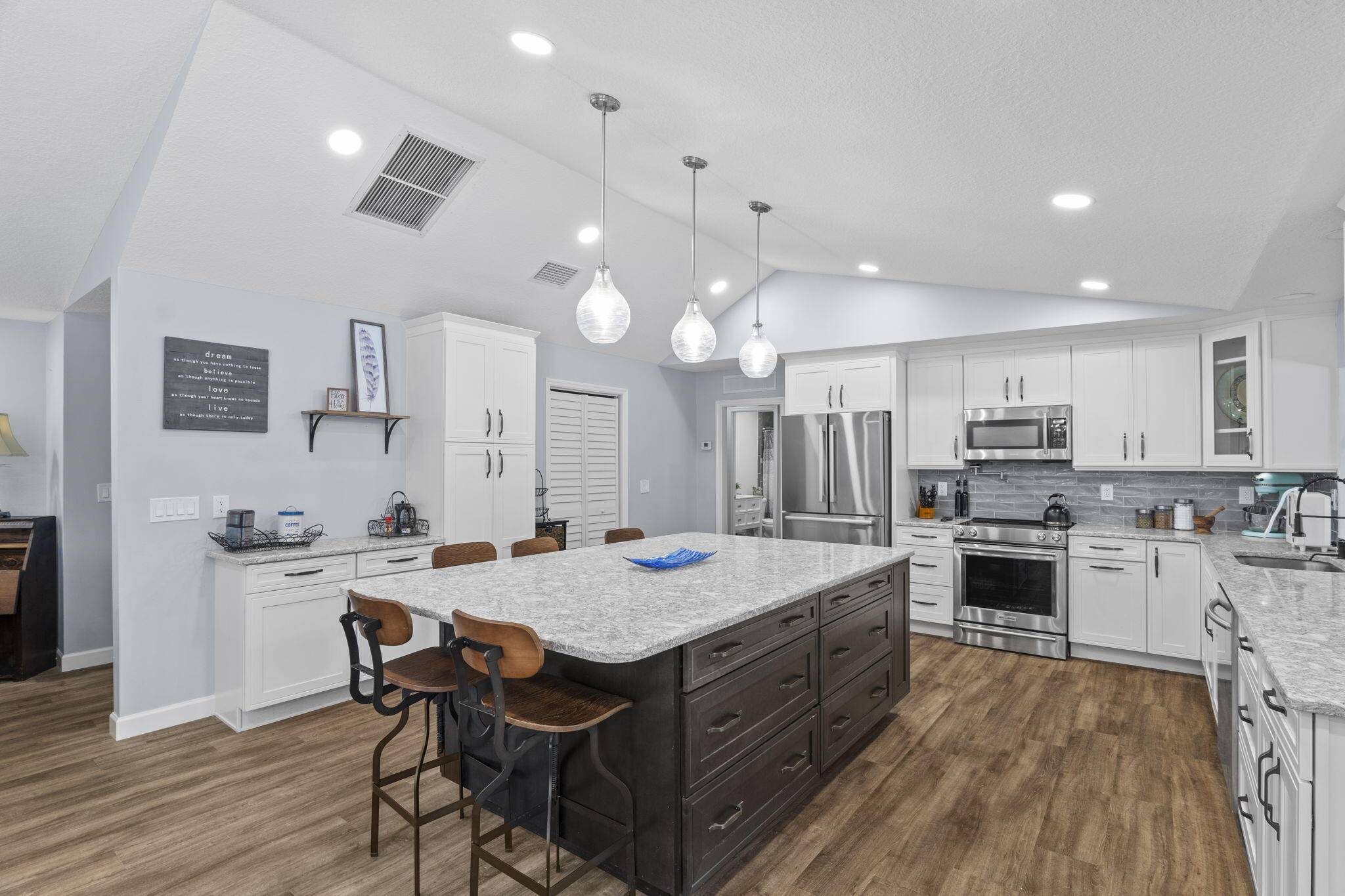 Palm Bay, FL 32905