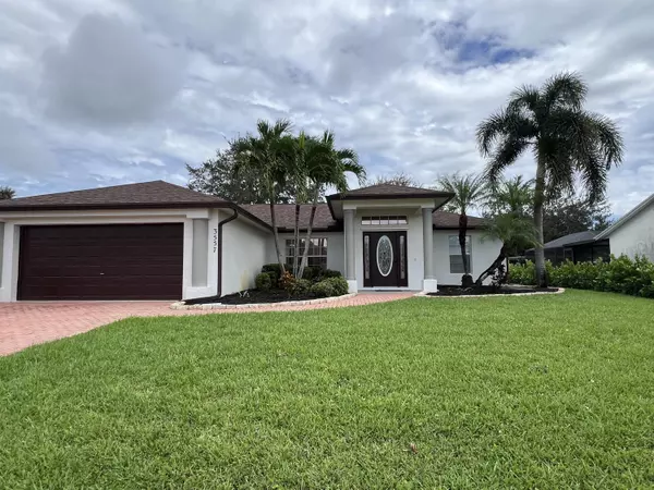 3557 SW Voyager ST, Port Saint Lucie, FL 34953