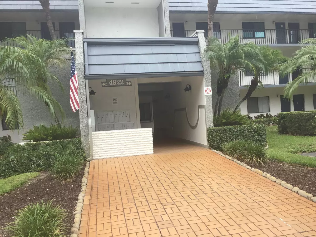 Lake Worth, FL 33467,4822 Esedra CT 207