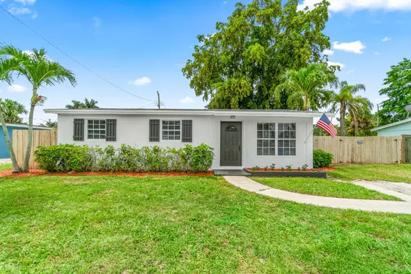 11650 Dahlia DR, Royal Palm Beach, FL 33411