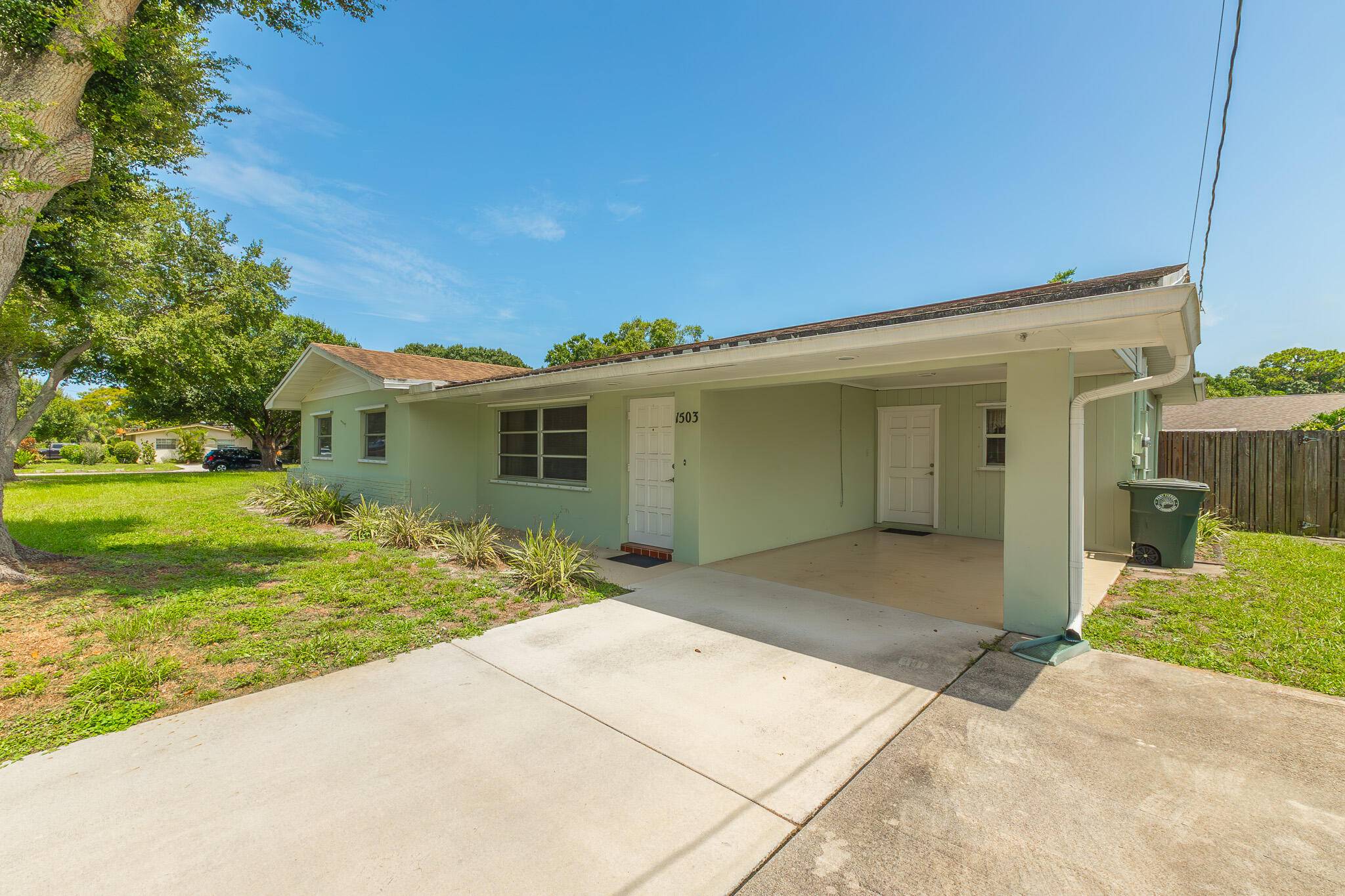 Fort Pierce, FL 34982,1503 Wyoming AVE