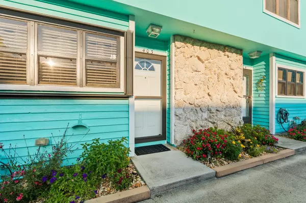 Jensen Beach, FL 34957,13509 S Indian River DR 403