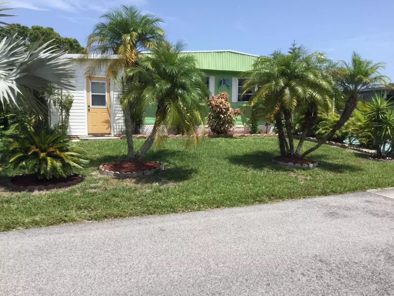 16 S Granada, Port Saint Lucie, FL 34952