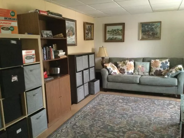 Port Saint Lucie, FL 34952,16 S Granada